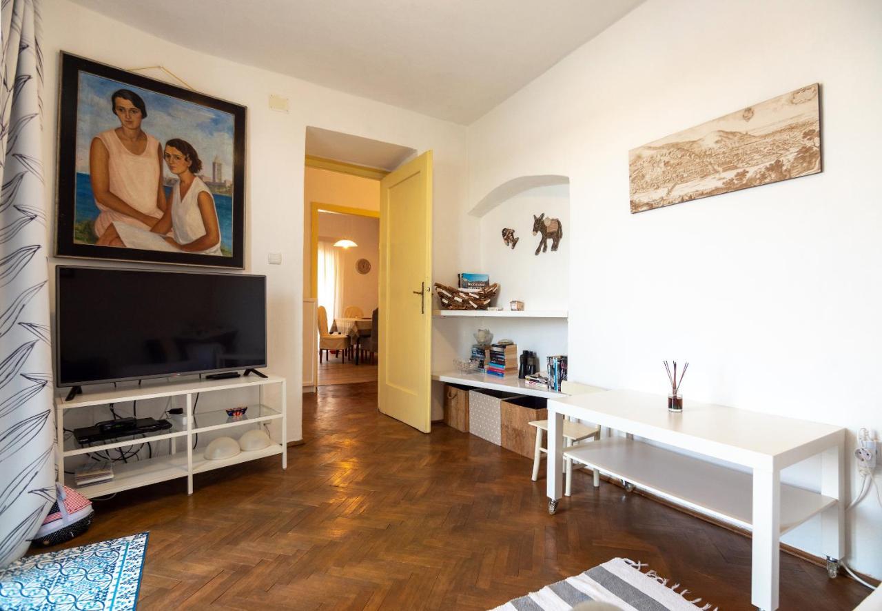 Apartment Julietta Раб Экстерьер фото